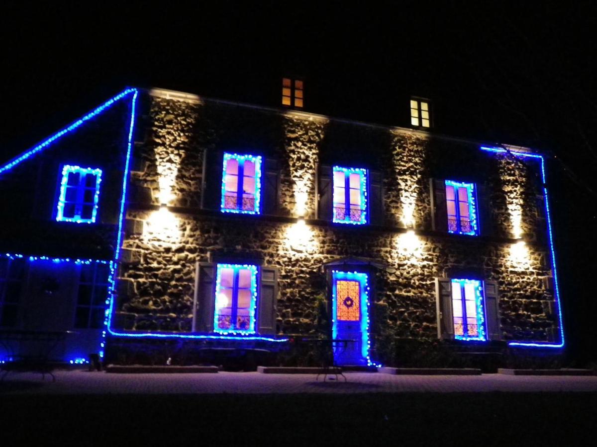 Maison D'Hotes La Nichee Rochefort-Montagne Ngoại thất bức ảnh