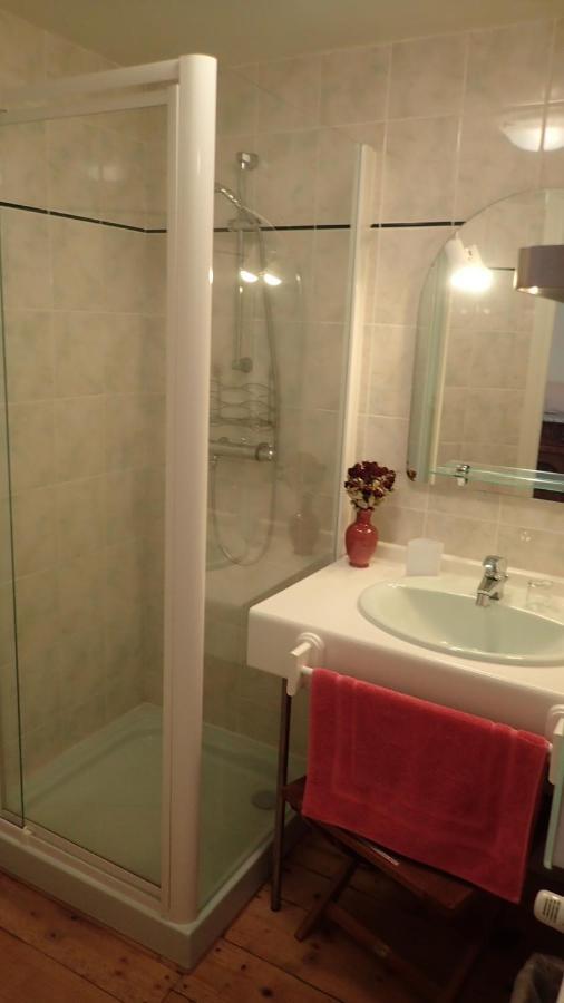 Maison D'Hotes La Nichee Rochefort-Montagne Ngoại thất bức ảnh